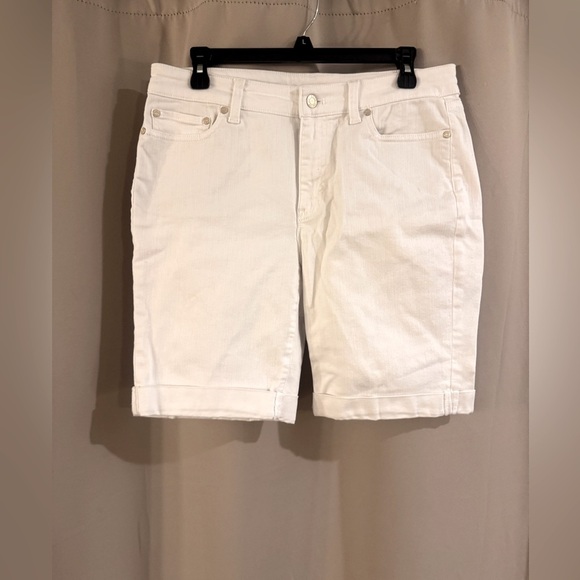 Women's White Flawless Talbots Bermuda Denim Shorts - Picture 1 of 6